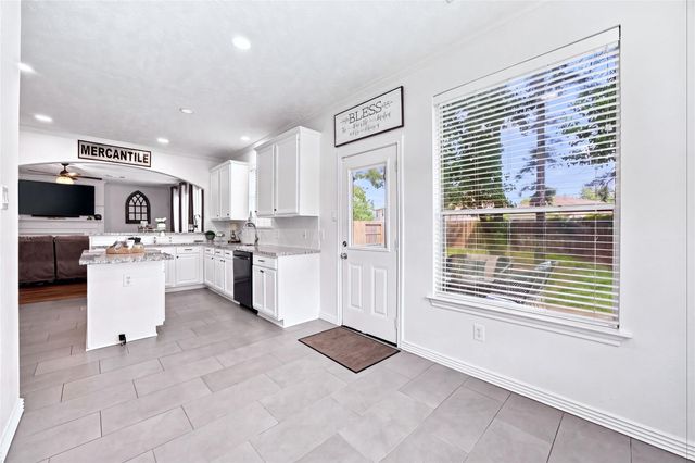 6410 Rose Willow Lane, Spring, TX 77379
