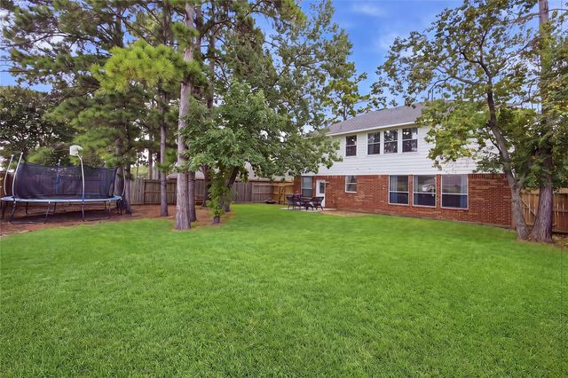 6410 Rose Willow Lane, Spring, TX 77379