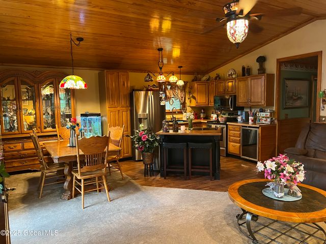 609 Baron Way Lane, Granville, NY 12849