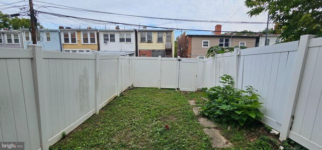 1752 LYMAN PL NE, Washington, DC 20002