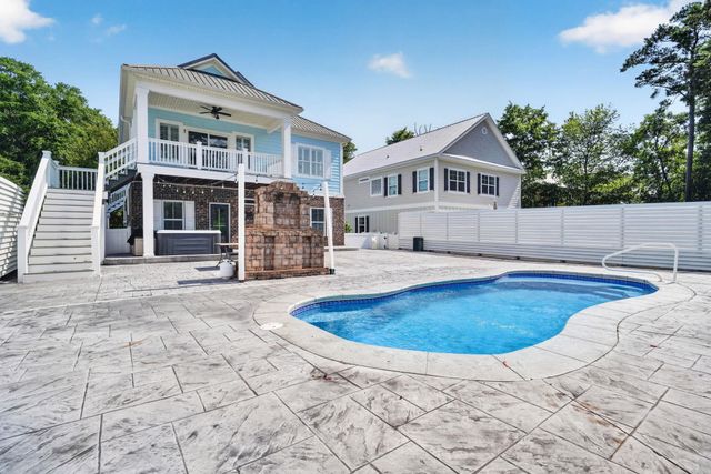 3875 Spanner Way, Murrells Inlet, SC 29576