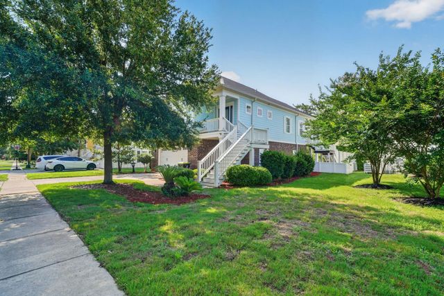3875 Spanner Way, Murrells Inlet, SC 29576