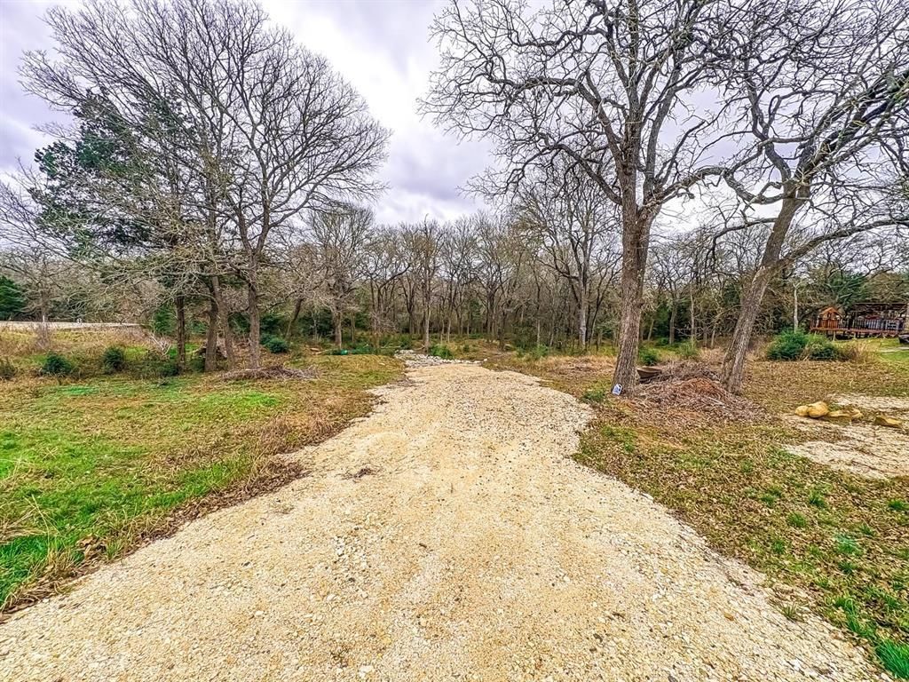 115 Deep Woods CT, Cedar Creek, TX 78612