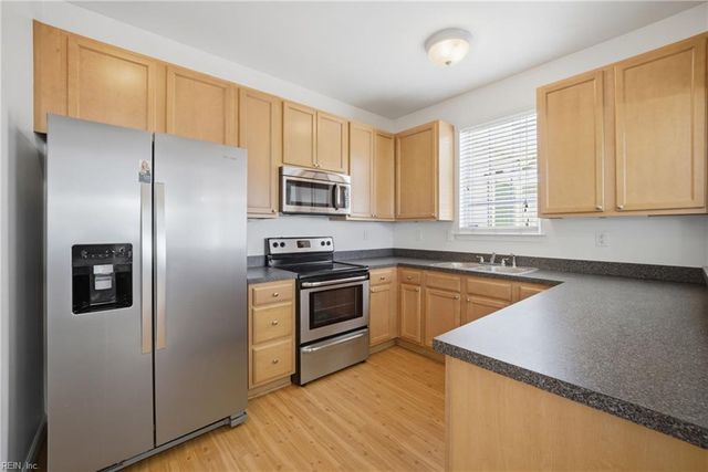 1420 Hambledon LOOP, Chesapeake, VA 23320