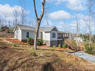 10 Starview Lane, Hendersonville, NC 28739