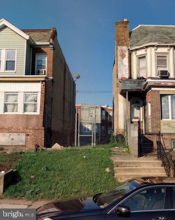 1746 S 60TH ST, Philadelphia, PA 19142