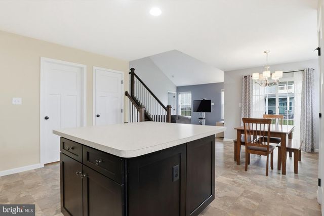 2606 WOODSPRING DR, York, PA 17402