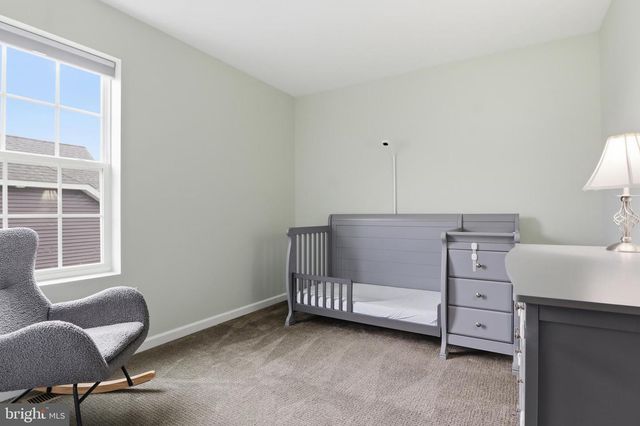 2606 WOODSPRING DR, York, PA 17402