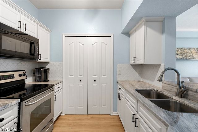 12920 Positano CIR 306, Naples, FL 34105
