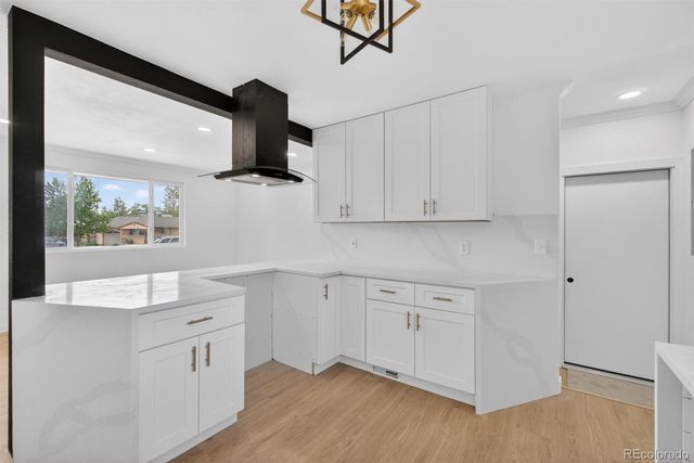 7620 Acoma Court, Denver, CO 80221