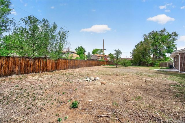 7620 Acoma Court, Denver, CO 80221