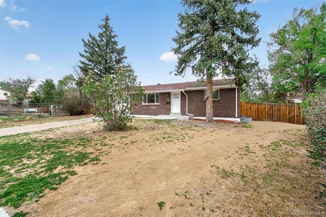 7620 Acoma Court, Denver, CO 80221