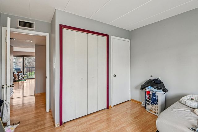 200 E Fountainview Lane 2A, Lombard, IL 60148