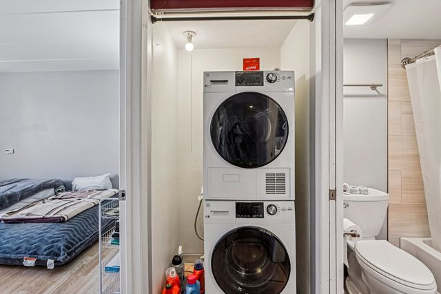 200 E Fountainview Lane 2A, Lombard, IL 60148