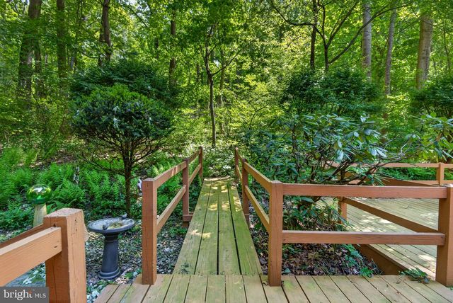 2624 SPRING VALLEY RD, Lancaster, PA 17601
