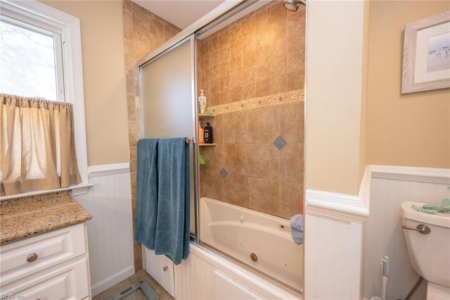 170 Little John PL, Newport News, VA 23602