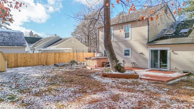 170 Little John PL, Newport News, VA 23602