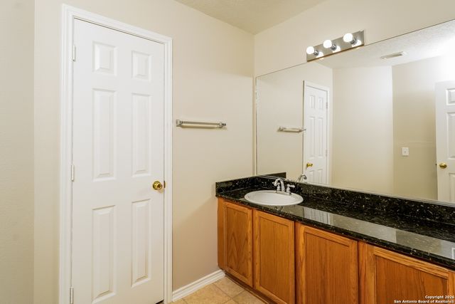 15827 Brisbane Drive, Selma, TX 78154