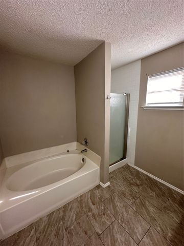 10265 Maria Drive, Fort Worth, TX 76108