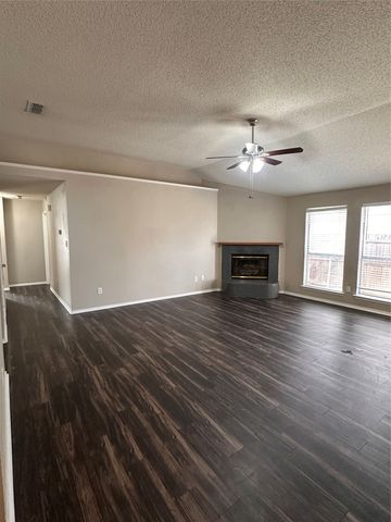 10265 Maria Drive, Fort Worth, TX 76108