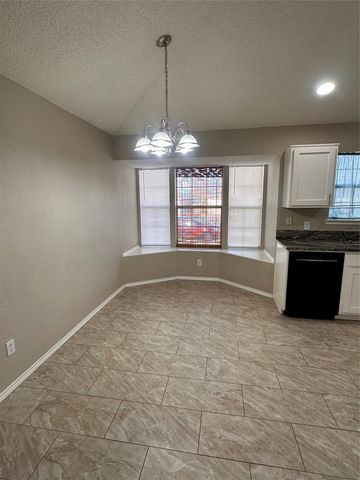 10265 Maria Drive, Fort Worth, TX 76108