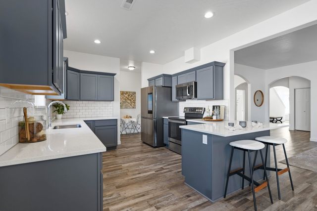 18319 E 2nd Ave, Spokane Valley, WA 99016