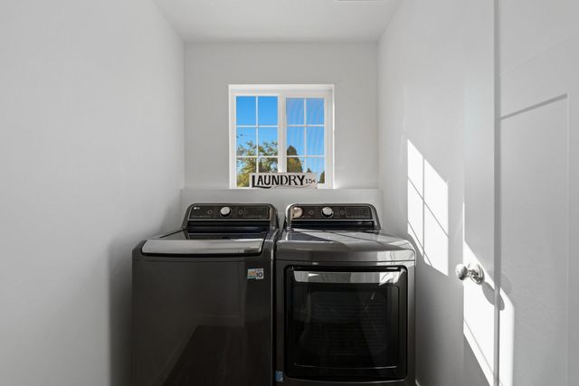 18319 E 2nd Ave, Spokane Valley, WA 99016
