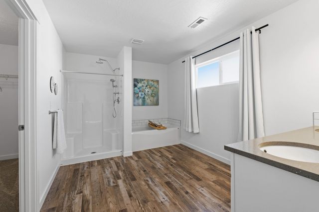 18319 E 2nd Ave, Spokane Valley, WA 99016
