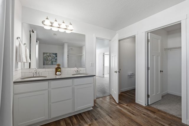 18319 E 2nd Ave, Spokane Valley, WA 99016