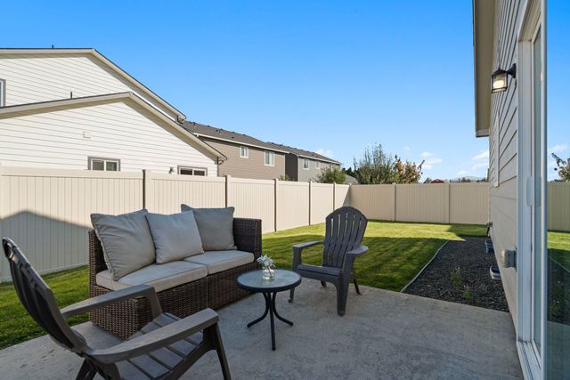 18319 E 2nd Ave, Spokane Valley, WA 99016