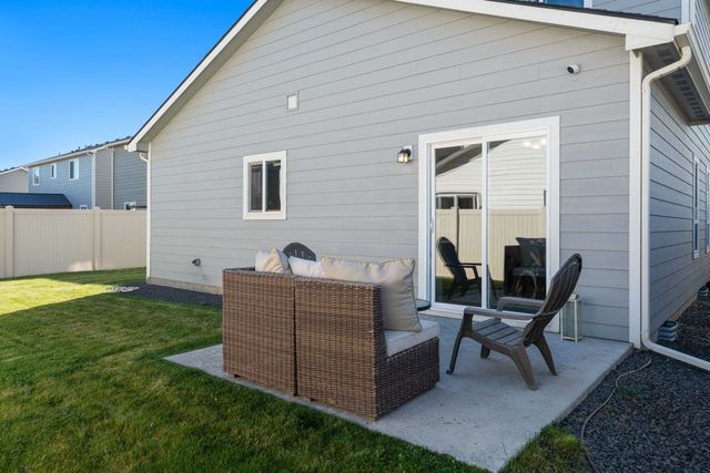 18319 E 2nd Ave, Spokane Valley, WA 99016