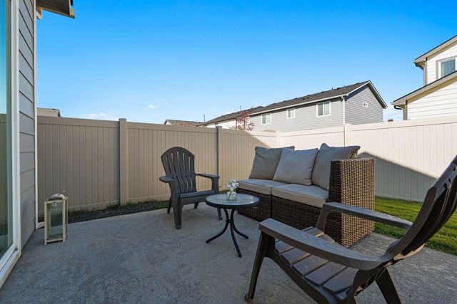18319 E 2nd Ave, Spokane Valley, WA 99016
