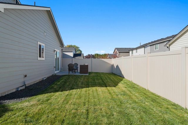18319 E 2nd Ave, Spokane Valley, WA 99016