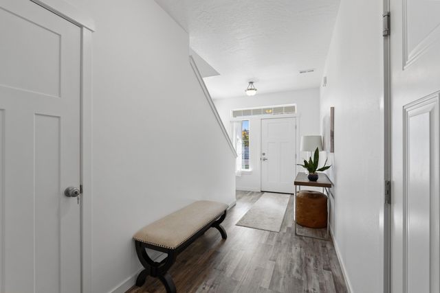 18319 E 2nd Ave, Spokane Valley, WA 99016