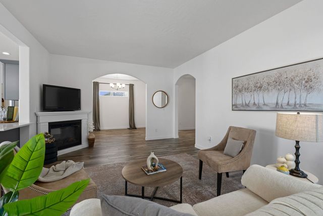 18319 E 2nd Ave, Spokane Valley, WA 99016
