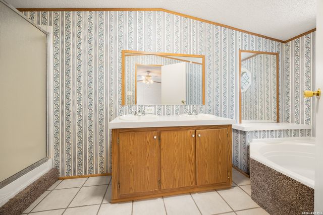 180 CENISO CIR, Spring Branch, TX 78070