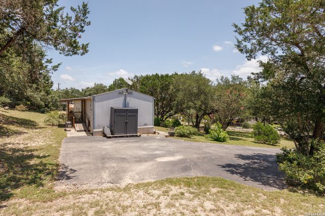 180 CENISO CIR, Spring Branch, TX 78070
