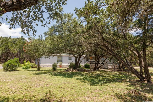 180 CENISO CIR, Spring Branch, TX 78070