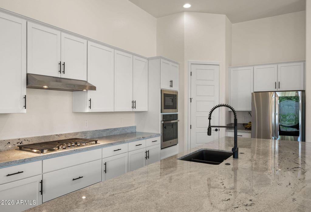 38500 N SCHOOL HOUSE Road 1, Cave Creek, AZ 85331 — photo 2