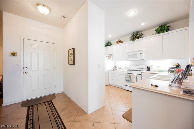 1956 High Mesa Drive, Henderson, NV 89012