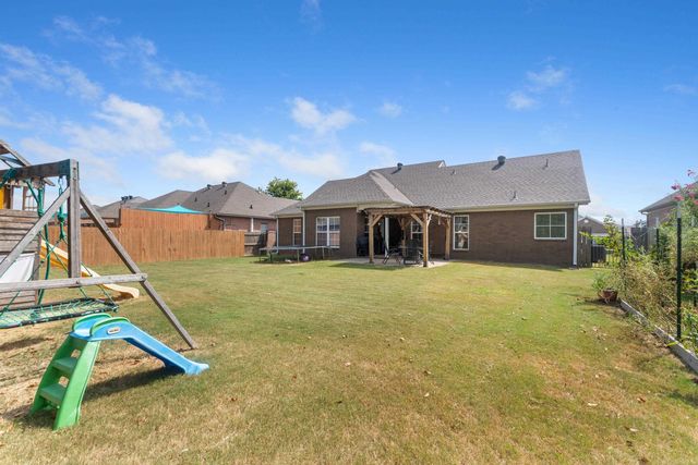 1705 Gardenia, Conway, AR 72034