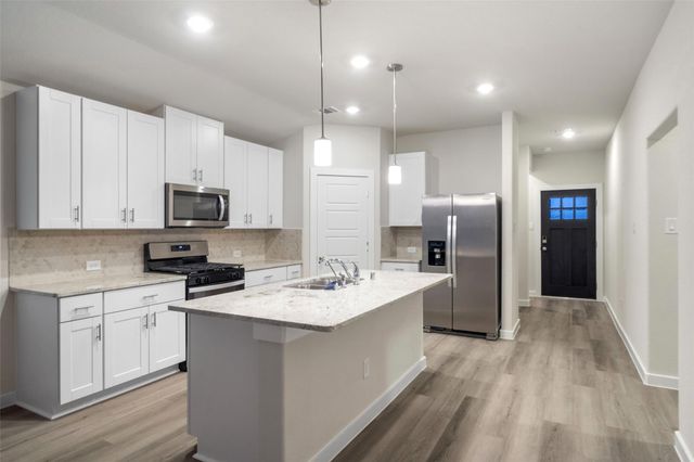 18123 Martin Pines Drive, Conroe, TX 77316