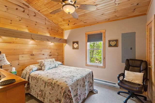 324 MOUNTAINTOP DR, Mathias, WV 26812