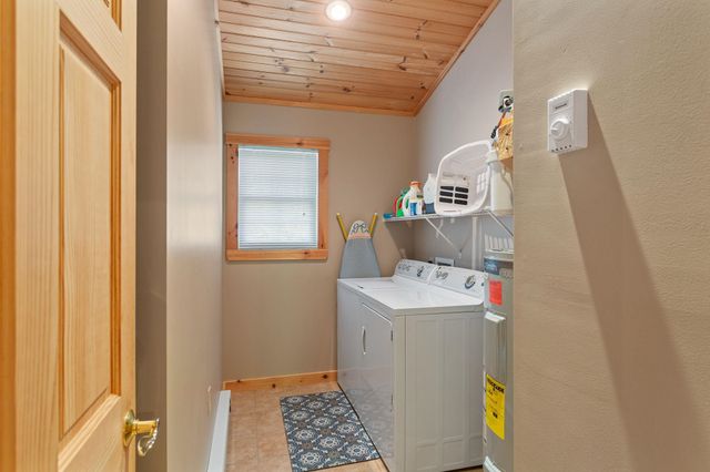 324 MOUNTAINTOP DR, Mathias, WV 26812