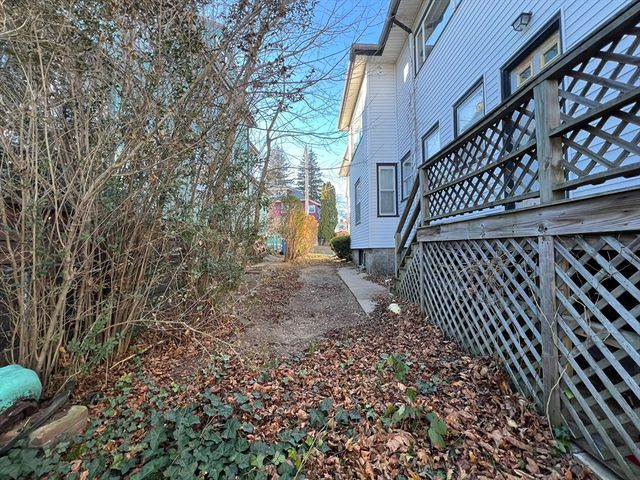 169 Grovers Ave, Winthrop, MA 02152