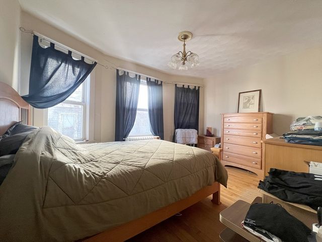 169 Grovers Ave, Winthrop, MA 02152