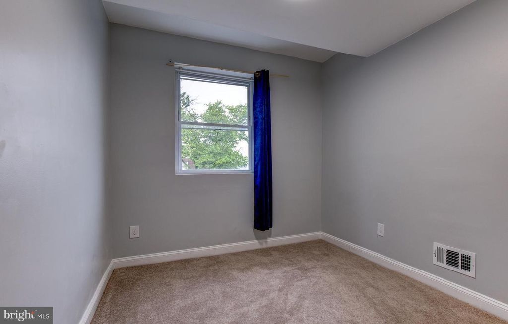 Image 19 of property listing at 3537 REISTERSTOWN RD, Baltimore, MD 21215