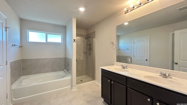 6836 ENCORE OAKS, San Antonio, TX 78252