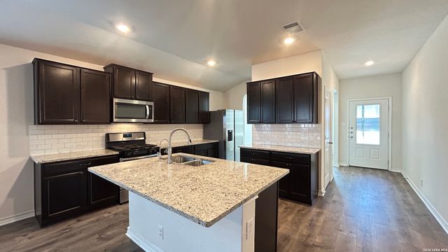 6836 ENCORE OAKS, San Antonio, TX 78252