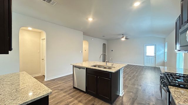 6836 ENCORE OAKS, San Antonio, TX 78252